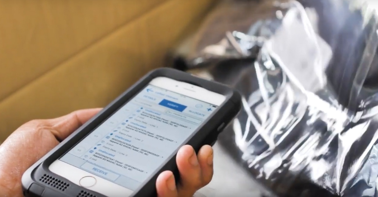 CartonCloud Mobile iPhone Scanner